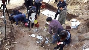한국전쟁기 민간인 희생 유해발굴 공동조사