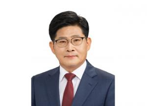 천안시의회 ‘의장 정도희-부의장 이종담’ 선출